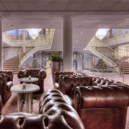 Habakuk Wellness & Event ホテル 4*