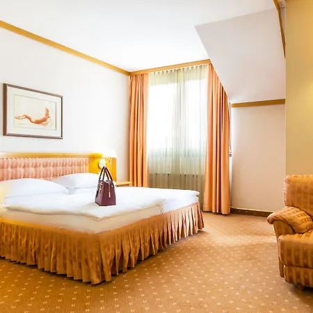 Habakuk Wellness & Event Hotel Marburgo