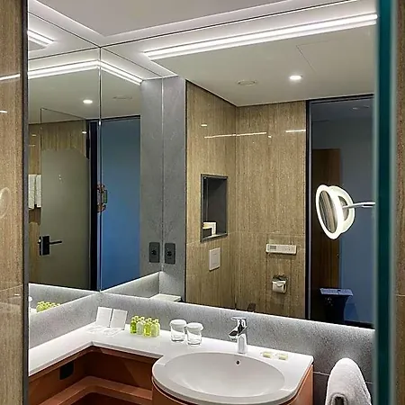 Ξενοδοχείο Habakuk Wellness & Event 4*